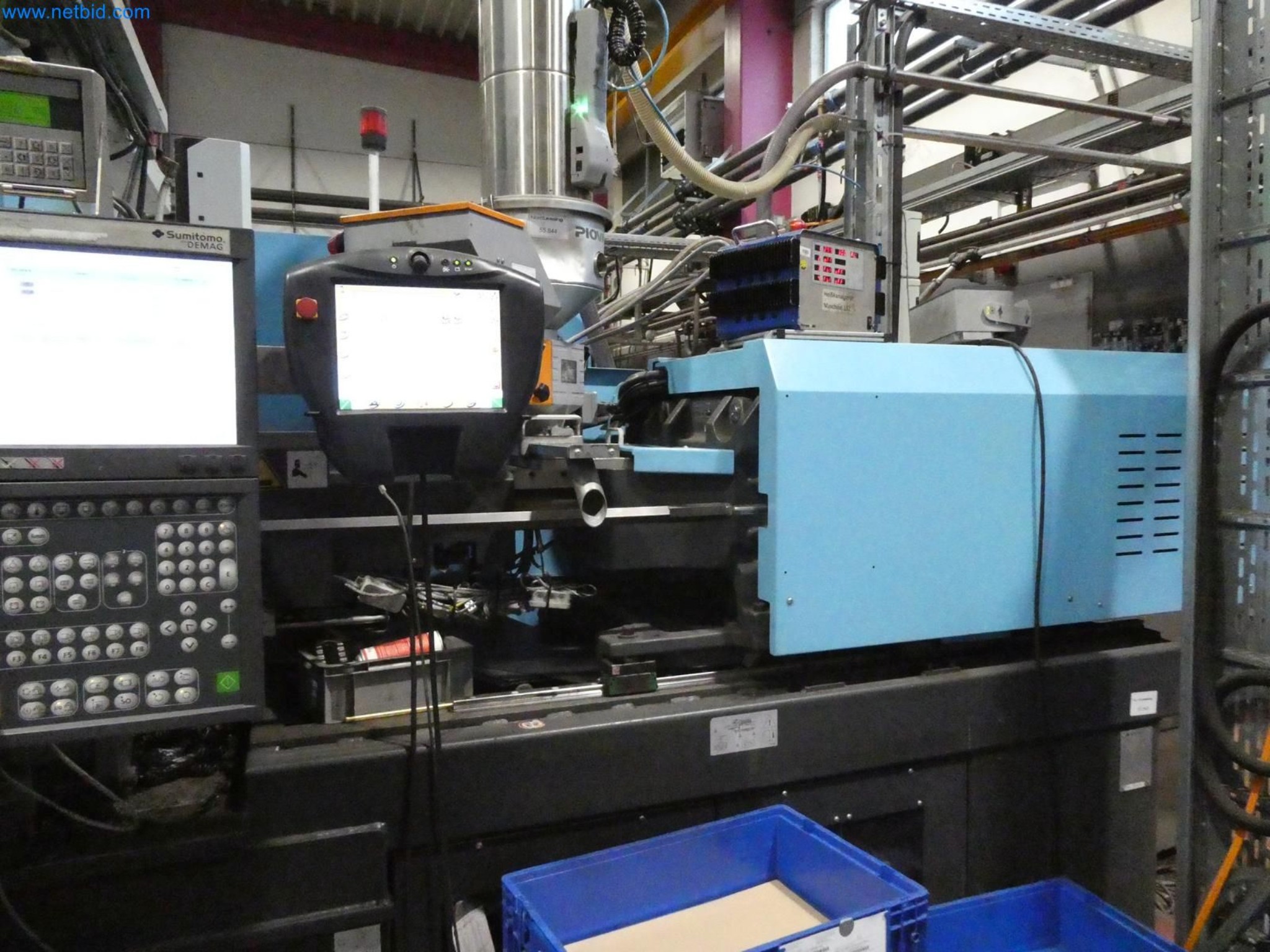 Engel Spritzgießmaschinen und Maschinen aus der Kunststoffindustrie-5