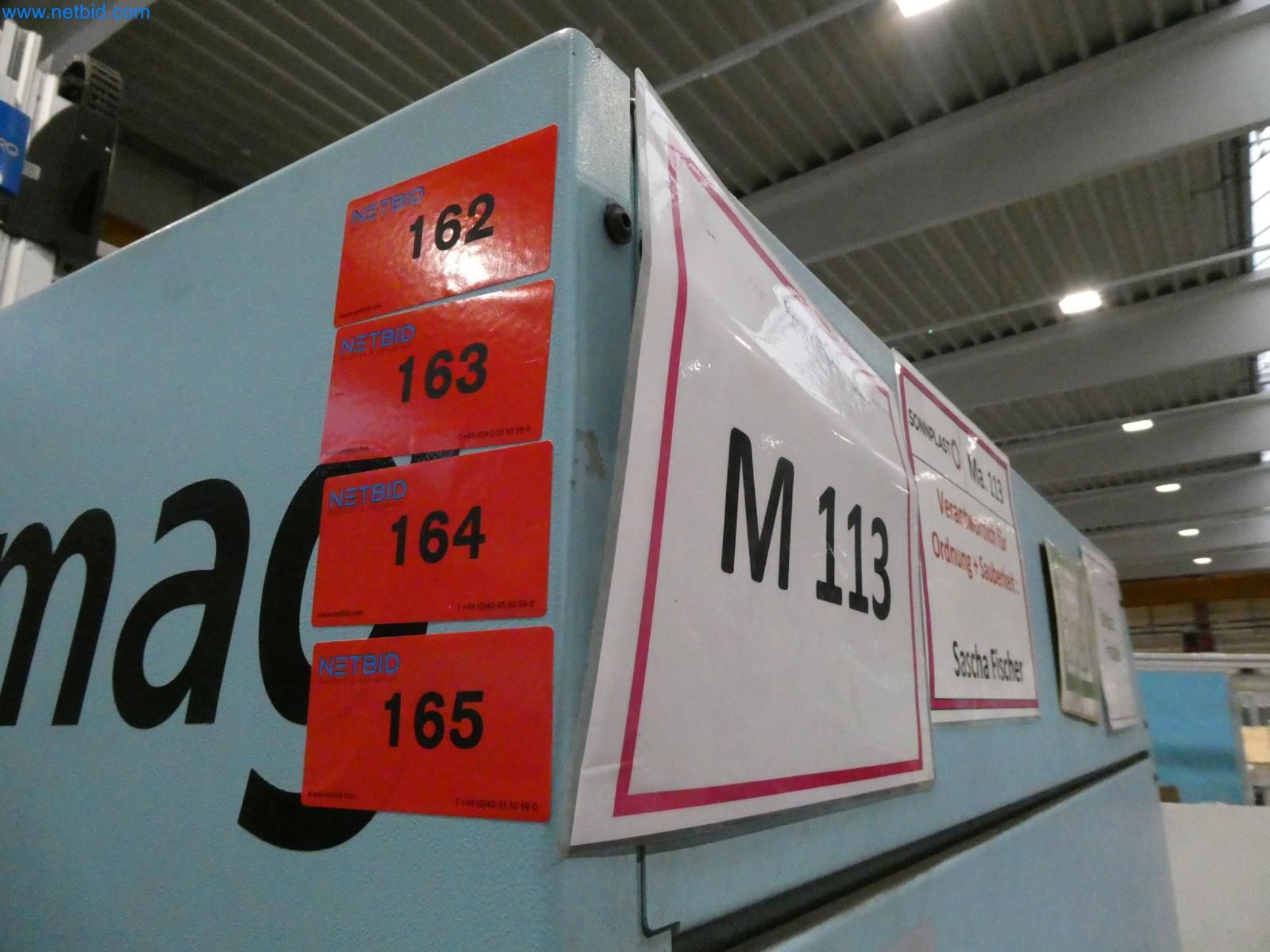 Engel Spritzgießmaschinen und Maschinen aus der Kunststoffindustrie-8