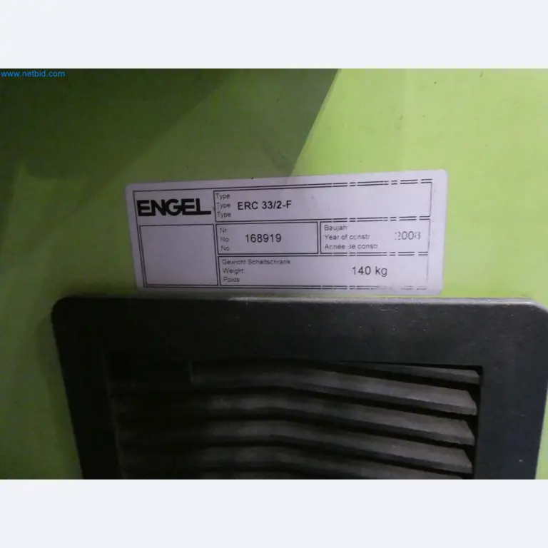 Engel Spritzgießmaschinen und Maschinen aus der Kunststoffindustrie-9