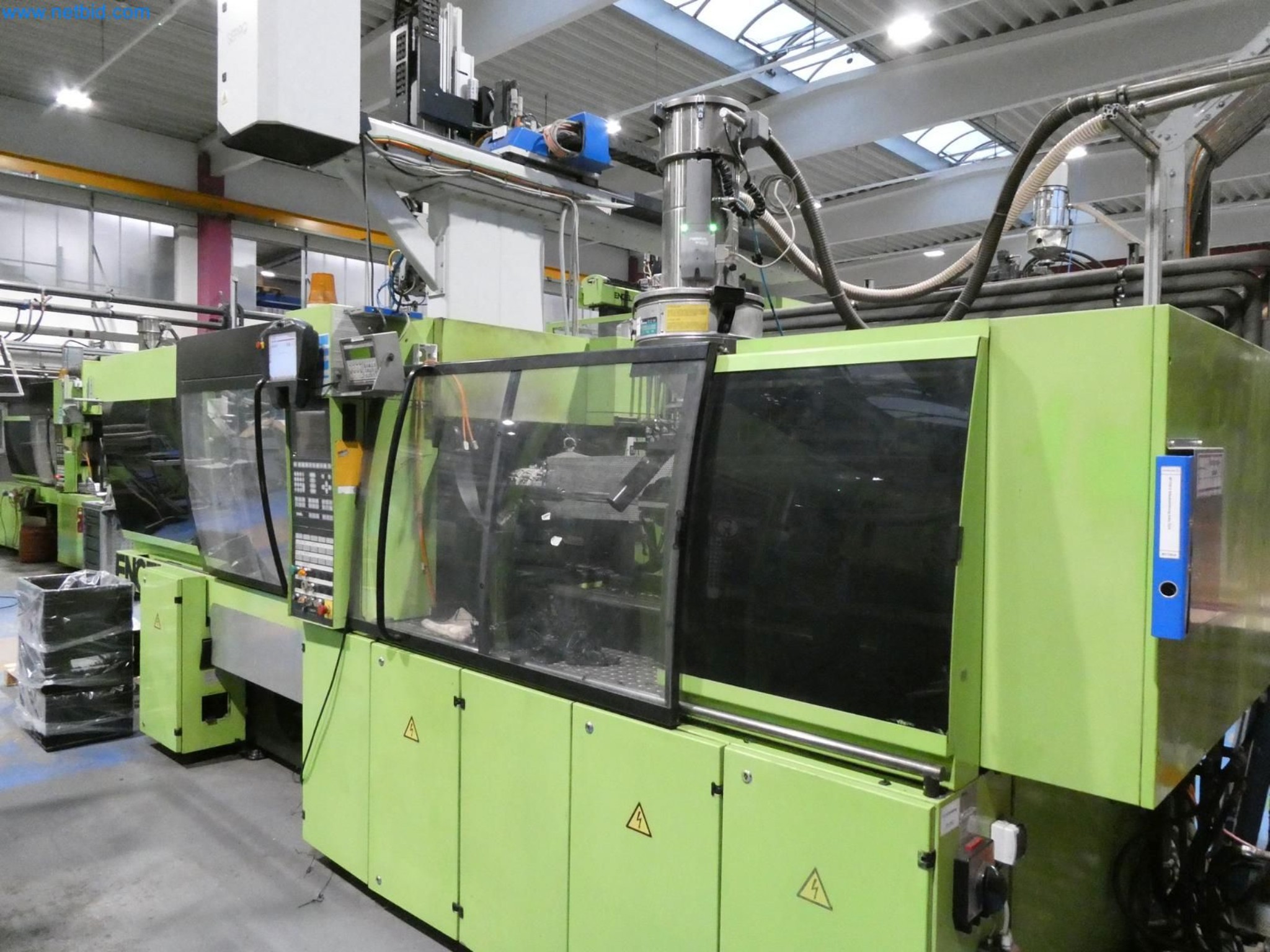 Engel Spritzgießmaschinen und Maschinen aus der Kunststoffindustrie-5