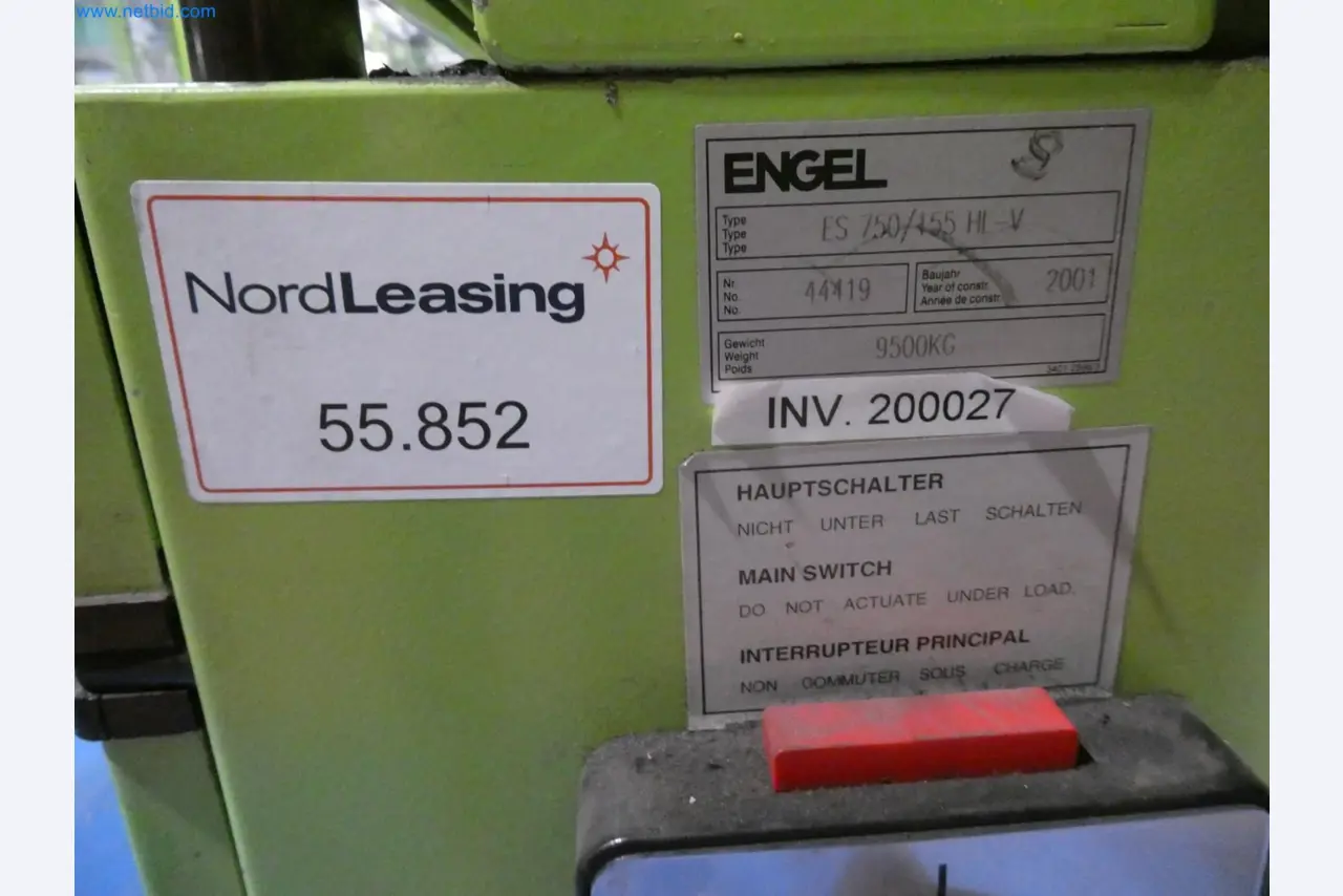 Engel Spritzgießmaschinen und Maschinen aus der Kunststoffindustrie-6