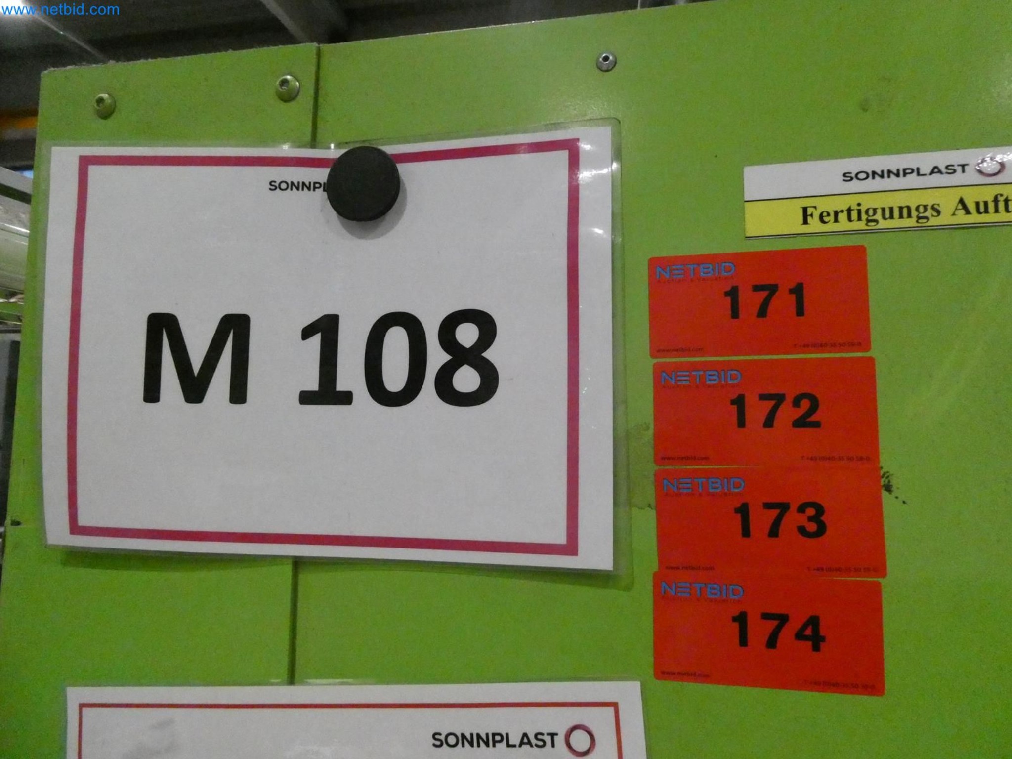 Engel Spritzgießmaschinen und Maschinen aus der Kunststoffindustrie-7