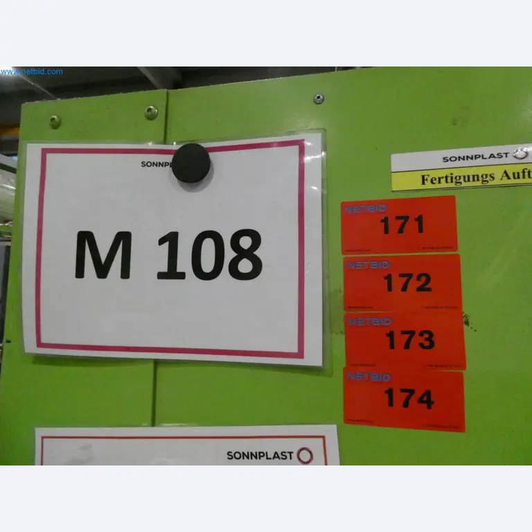 Engel Spritzgießmaschinen und Maschinen aus der Kunststoffindustrie-7