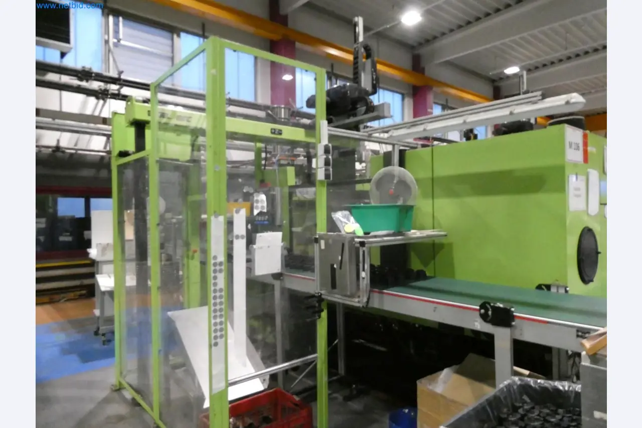 Engel Spritzgießmaschinen und Maschinen aus der Kunststoffindustrie-8