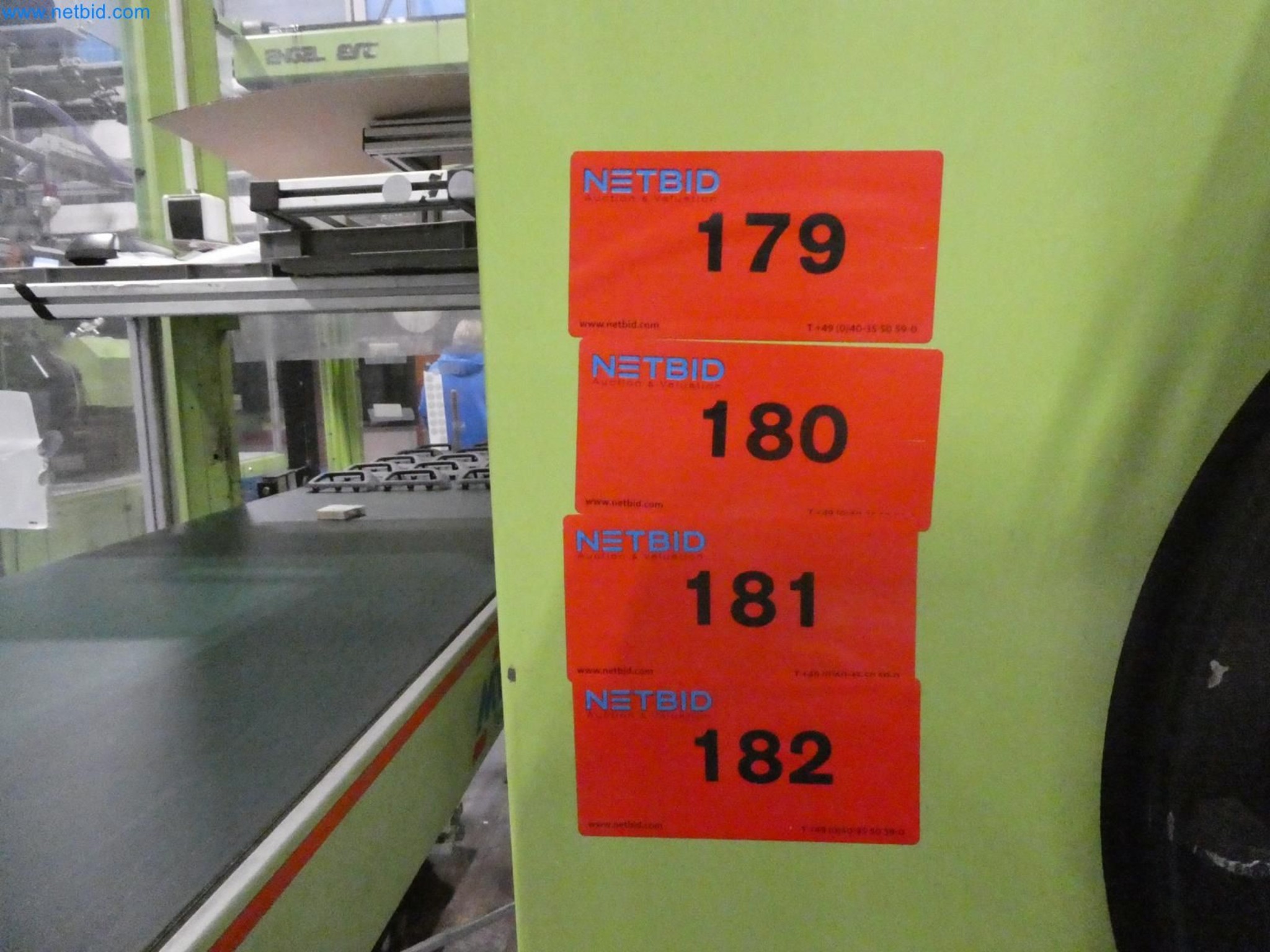 Engel Spritzgießmaschinen und Maschinen aus der Kunststoffindustrie-4