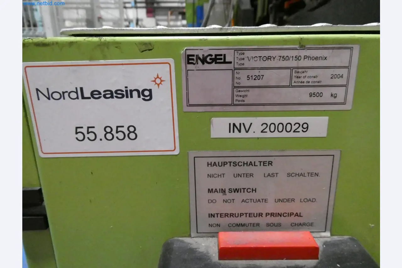 Engel Spritzgießmaschinen und Maschinen aus der Kunststoffindustrie-5