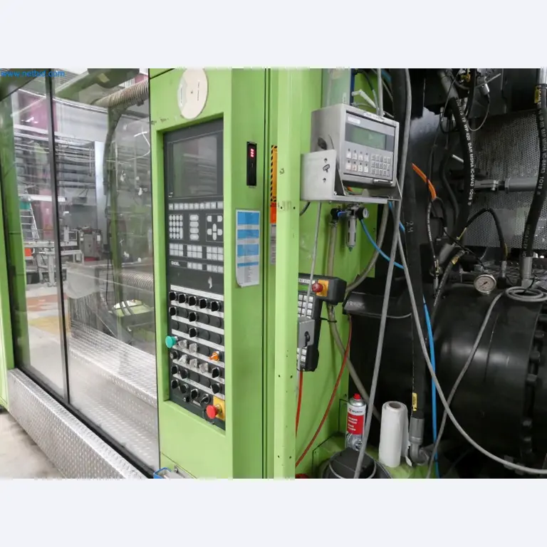 Engel Spritzgießmaschinen und Maschinen aus der Kunststoffindustrie-3