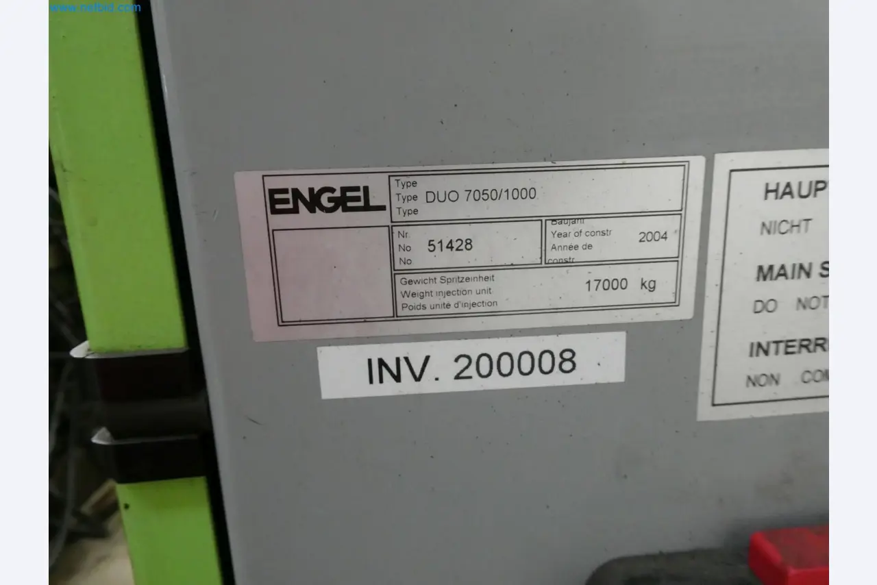 Engel Spritzgießmaschinen und Maschinen aus der Kunststoffindustrie-7