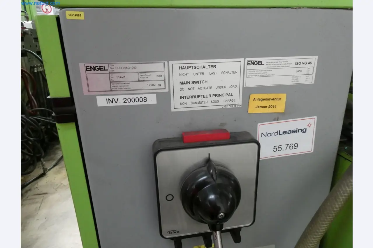 Engel Spritzgießmaschinen und Maschinen aus der Kunststoffindustrie-8