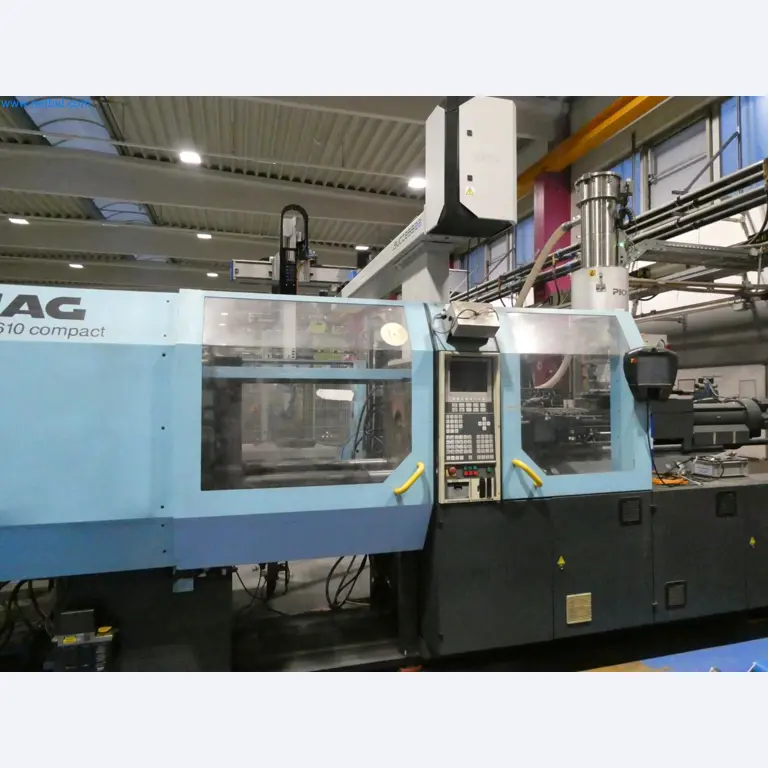 Engel Spritzgießmaschinen und Maschinen aus der Kunststoffindustrie-3