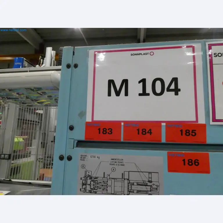 Engel Spritzgießmaschinen und Maschinen aus der Kunststoffindustrie-5