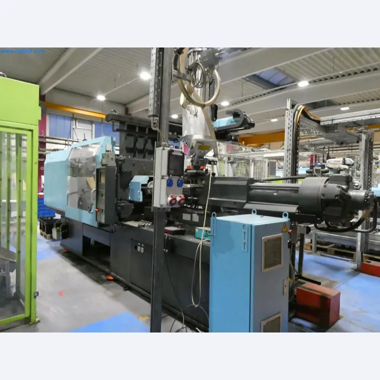 Engel Spritzgießmaschinen und Maschinen aus der Kunststoffindustrie-2