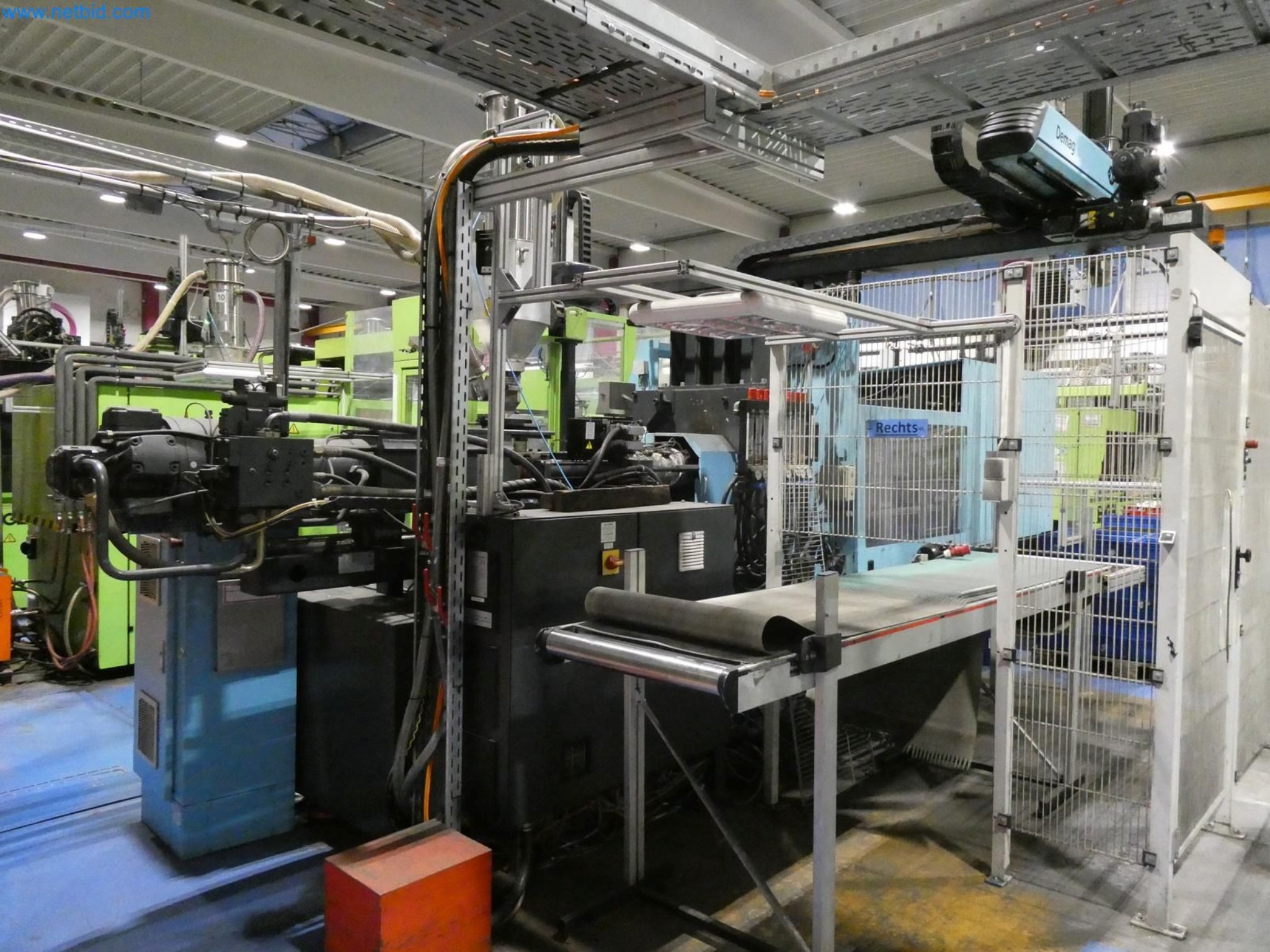 Engel Spritzgießmaschinen und Maschinen aus der Kunststoffindustrie-3