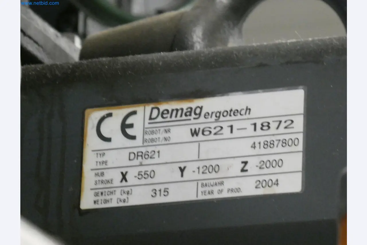 Engel Spritzgießmaschinen und Maschinen aus der Kunststoffindustrie-7