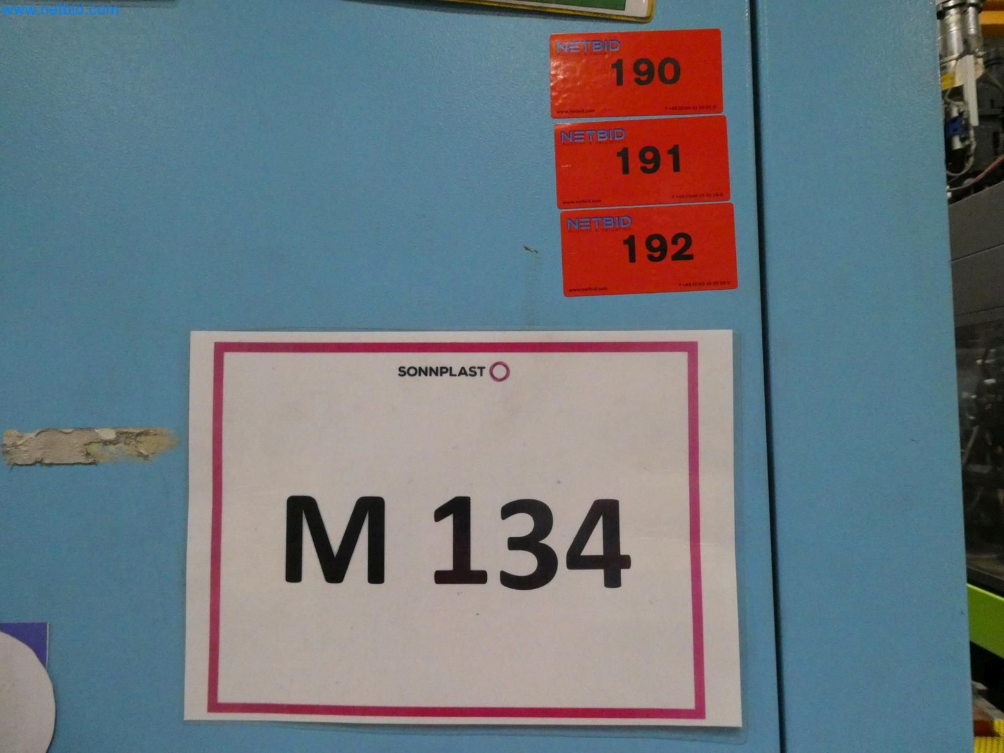 Engel Spritzgießmaschinen und Maschinen aus der Kunststoffindustrie-10