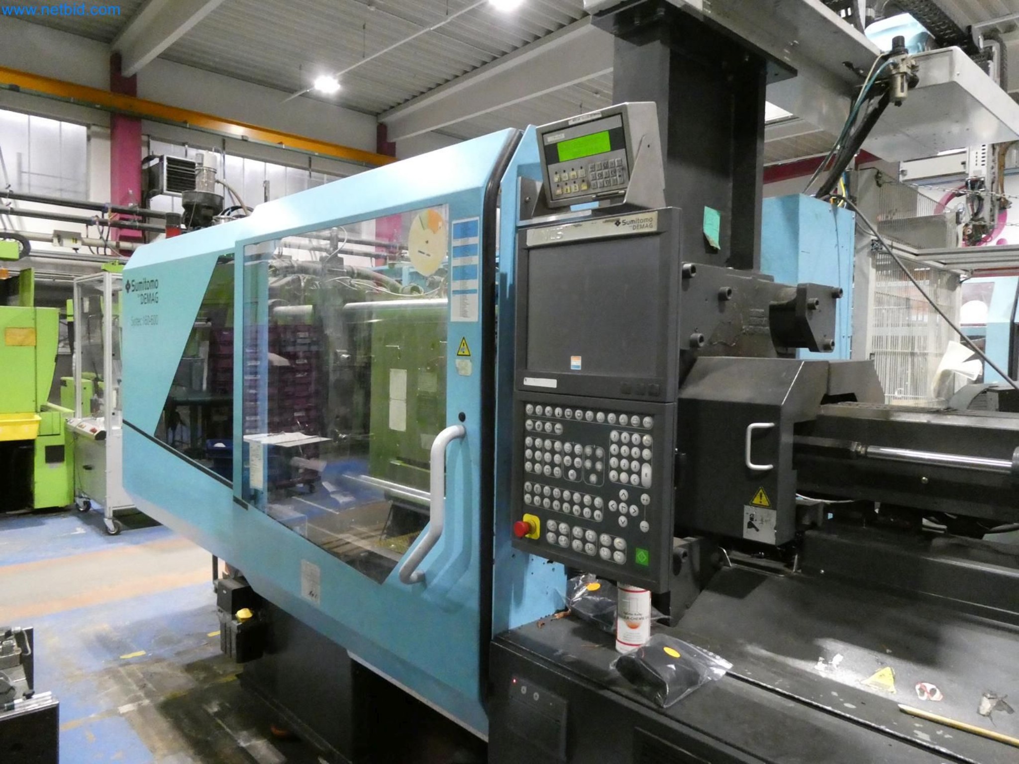 Engel Spritzgießmaschinen und Maschinen aus der Kunststoffindustrie-1