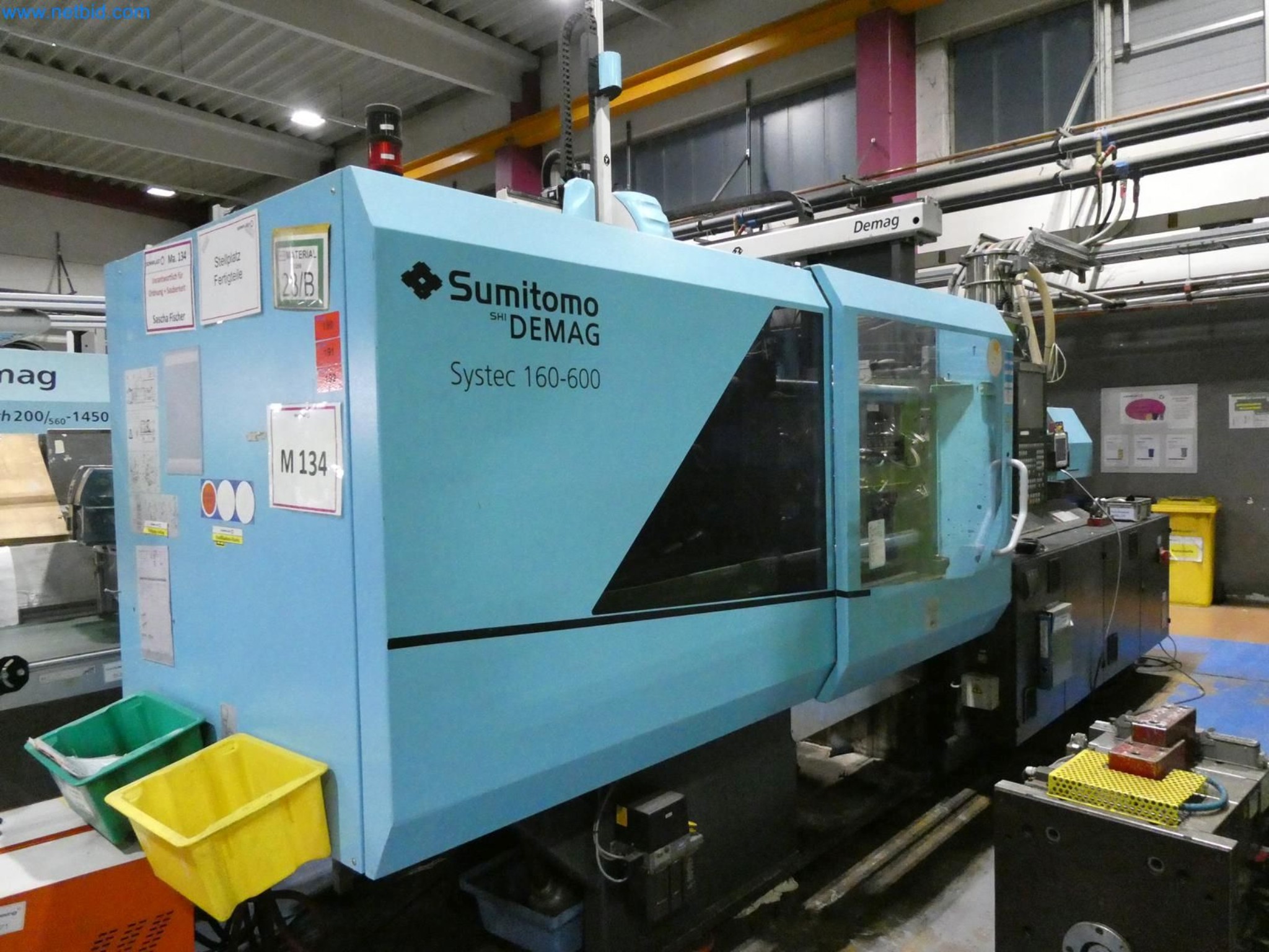 Engel Spritzgießmaschinen und Maschinen aus der Kunststoffindustrie-2