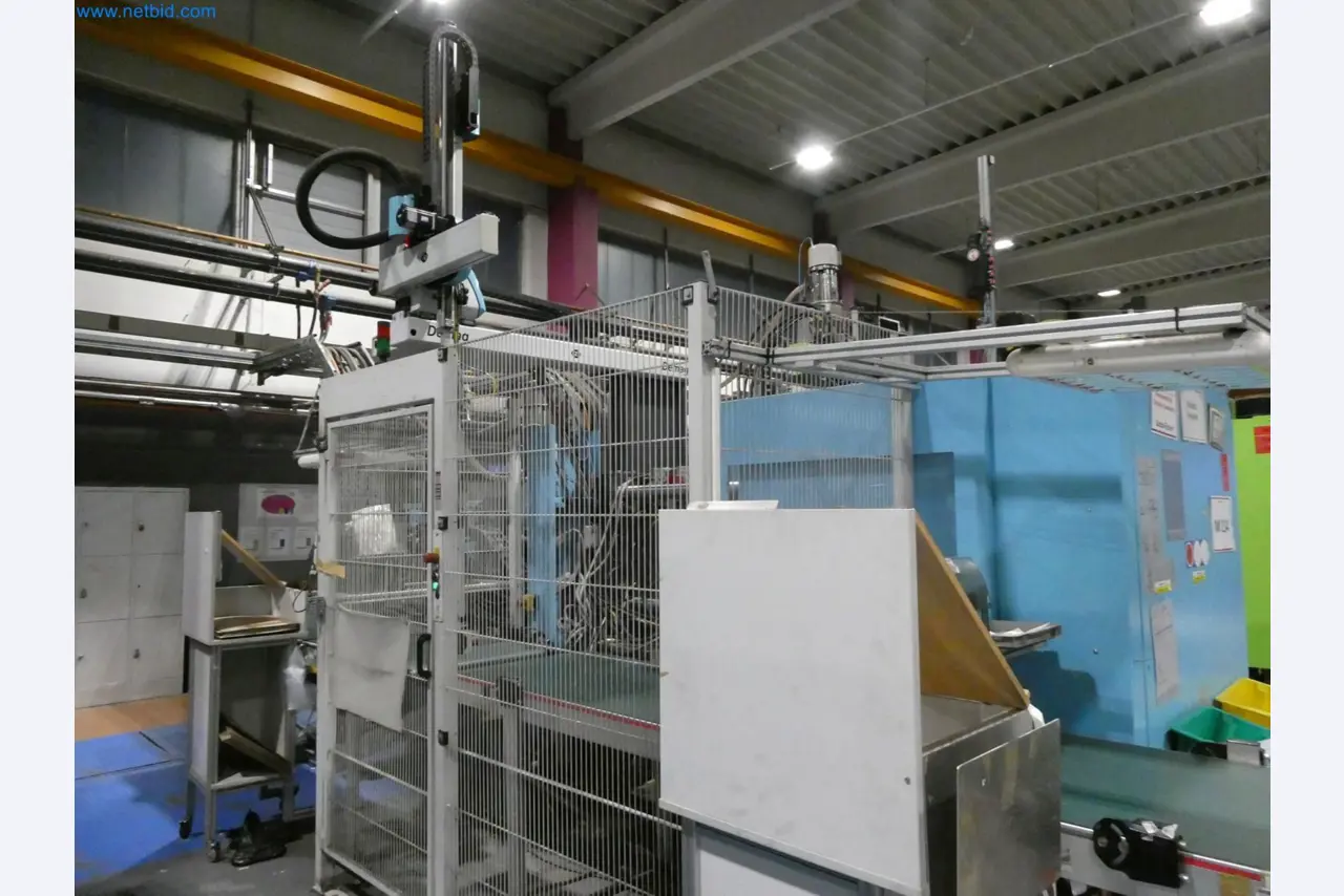 Engel Spritzgießmaschinen und Maschinen aus der Kunststoffindustrie-7