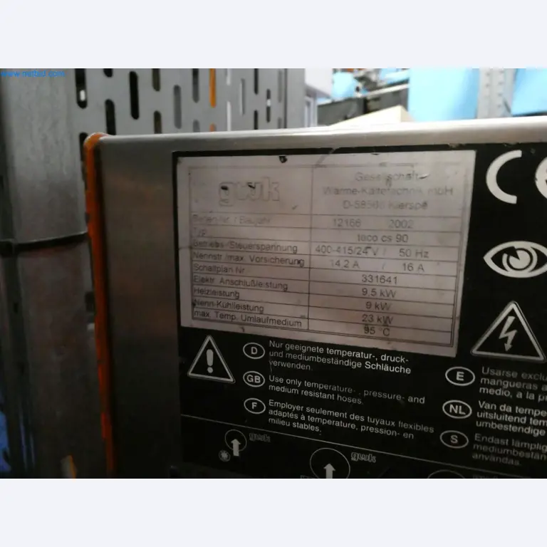 Engel Spritzgießmaschinen und Maschinen aus der Kunststoffindustrie-16