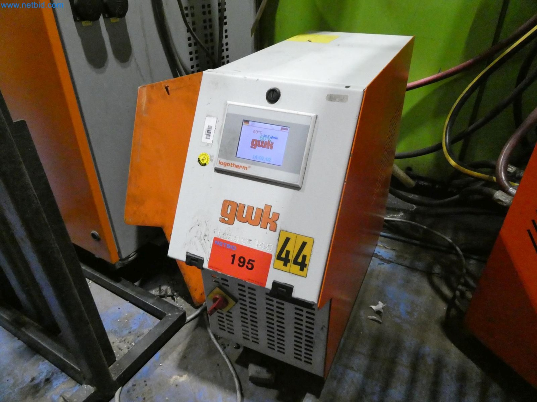 Engel Spritzgießmaschinen und Maschinen aus der Kunststoffindustrie-1