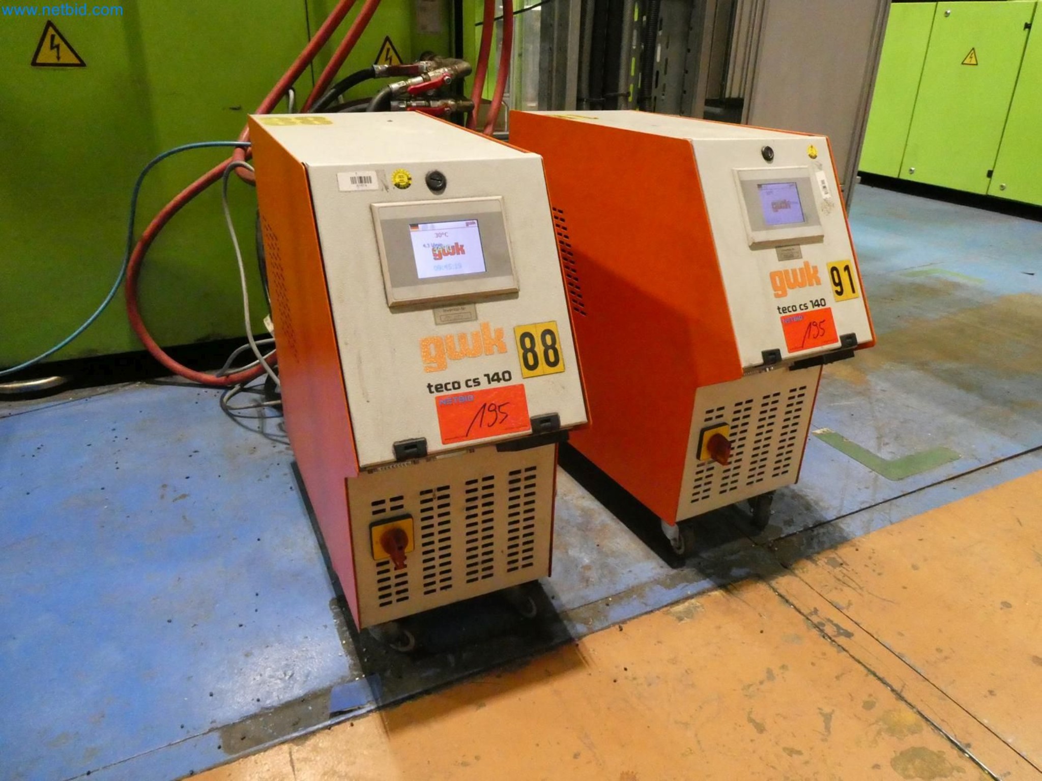 Engel Spritzgießmaschinen und Maschinen aus der Kunststoffindustrie-21