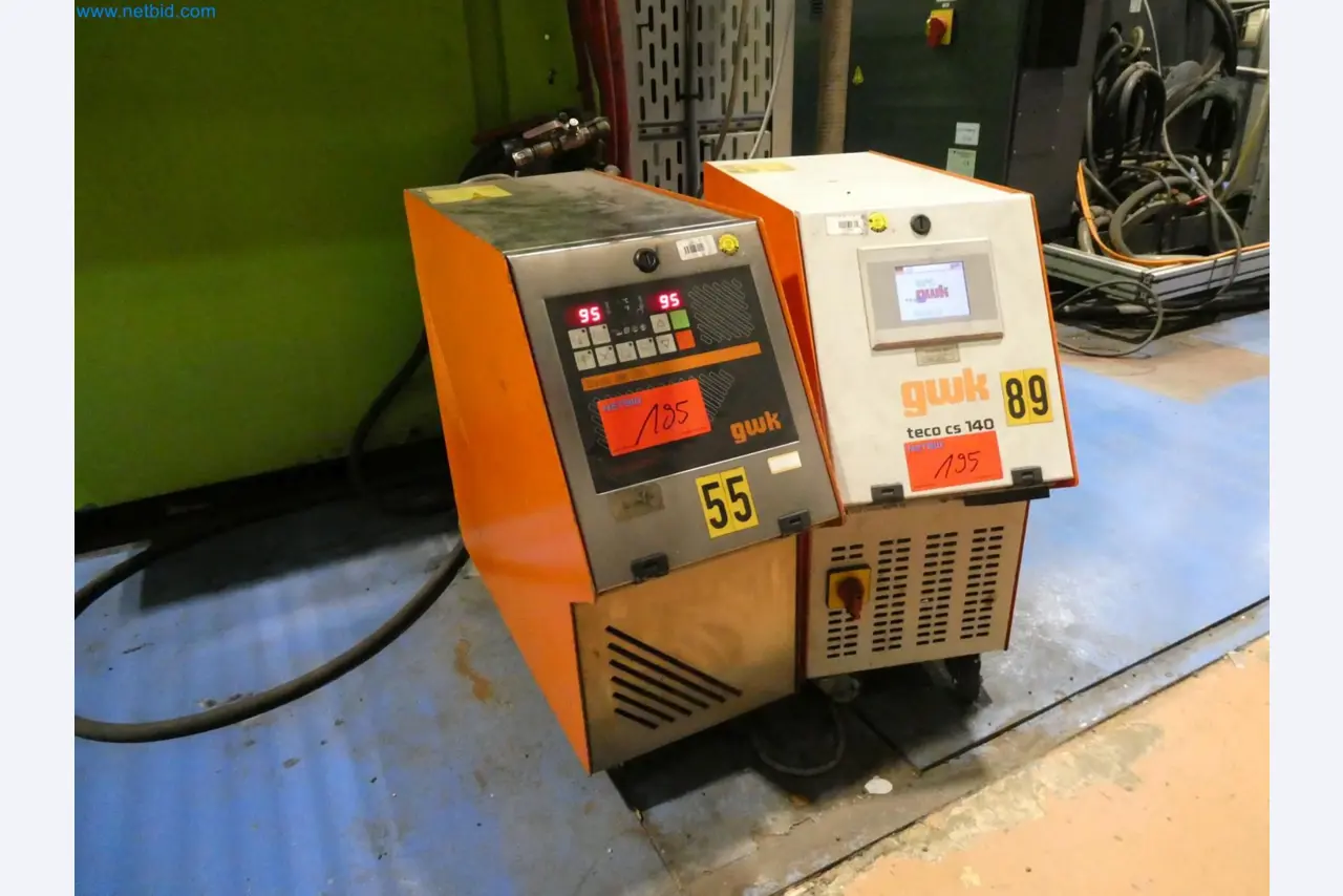 Engel Spritzgießmaschinen und Maschinen aus der Kunststoffindustrie-24