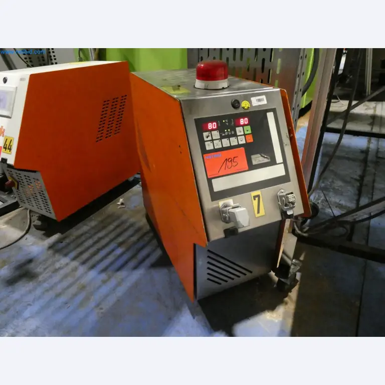 Engel Spritzgießmaschinen und Maschinen aus der Kunststoffindustrie-2