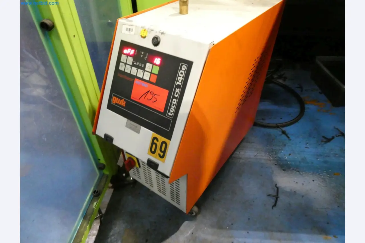 Engel Spritzgießmaschinen und Maschinen aus der Kunststoffindustrie-30