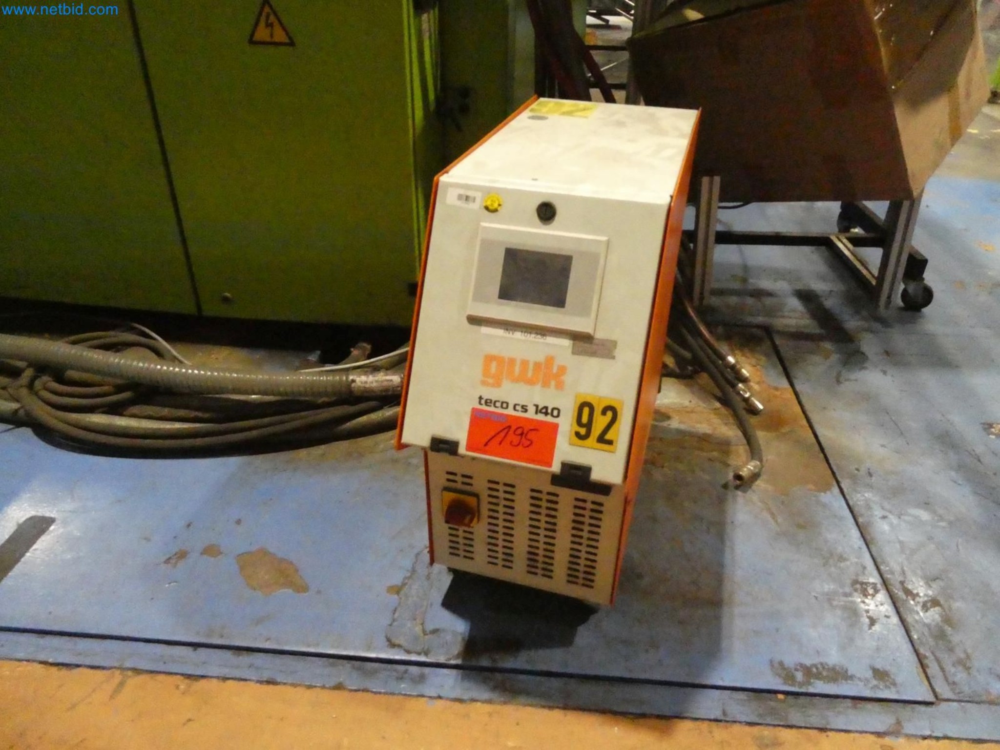 Engel Spritzgießmaschinen und Maschinen aus der Kunststoffindustrie-32