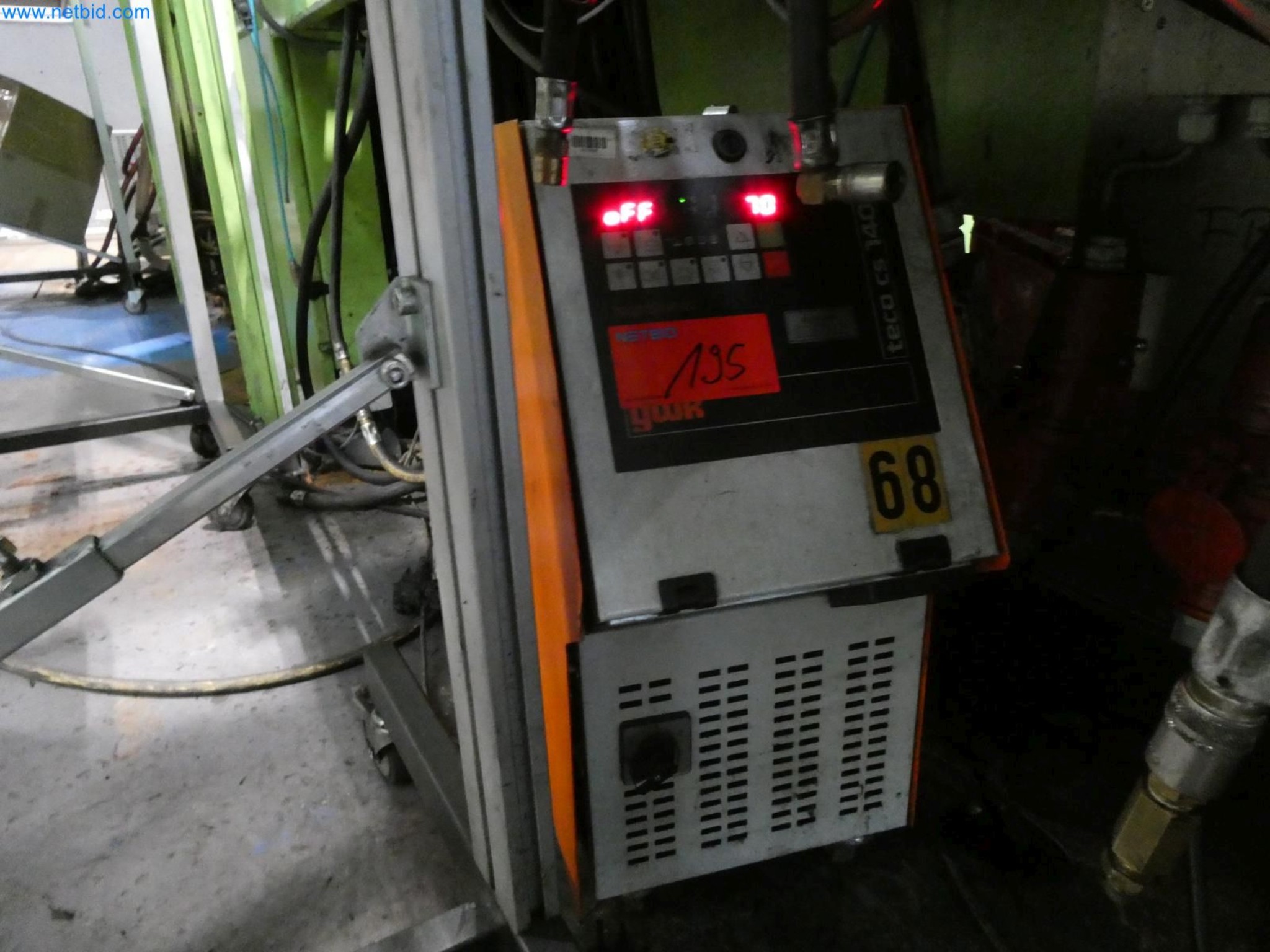 Engel Spritzgießmaschinen und Maschinen aus der Kunststoffindustrie-34