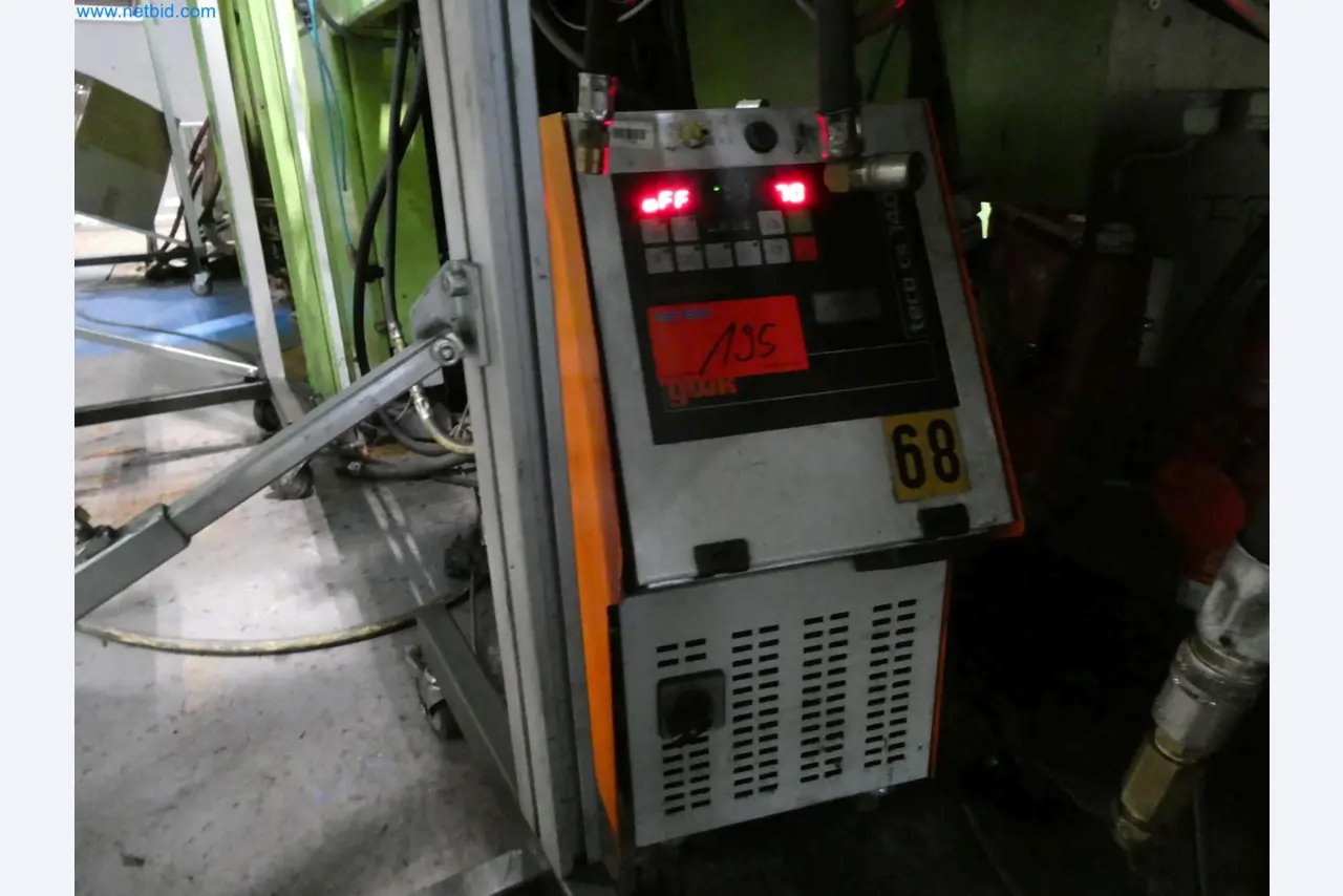 Engel Spritzgießmaschinen und Maschinen aus der Kunststoffindustrie-34