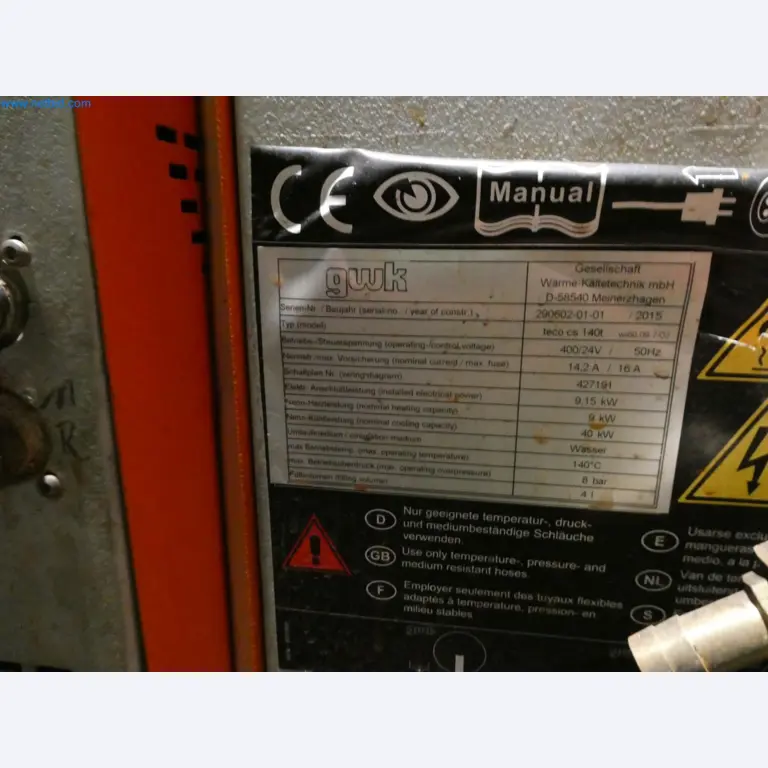 Engel Spritzgießmaschinen und Maschinen aus der Kunststoffindustrie-36