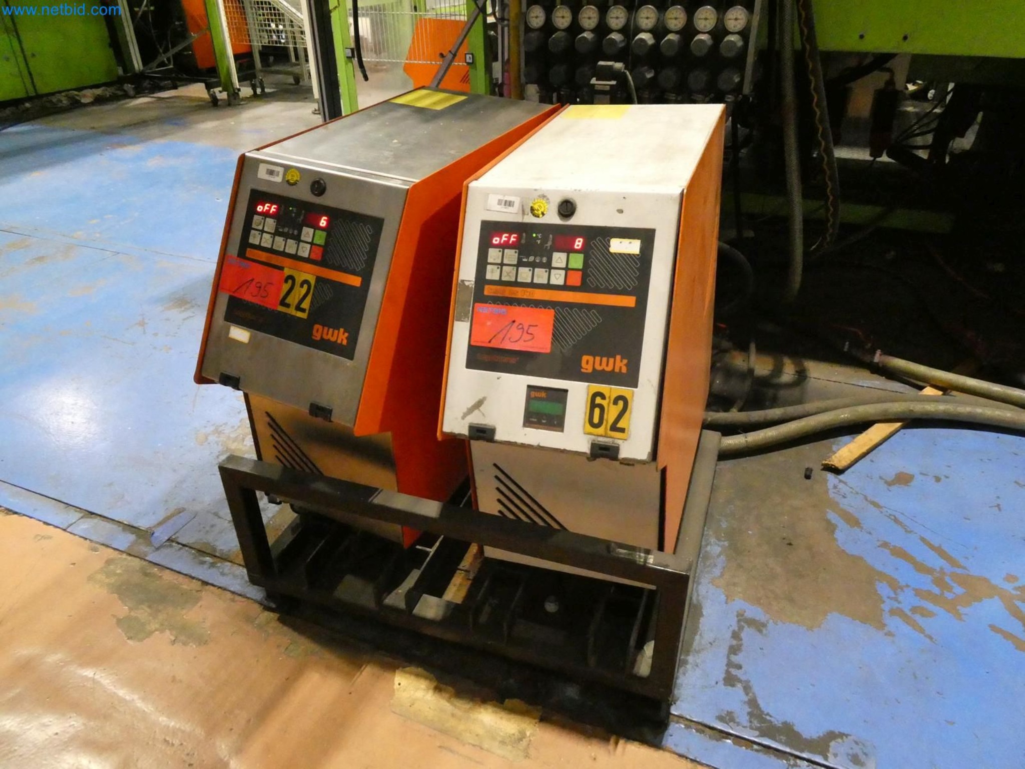 Engel Spritzgießmaschinen und Maschinen aus der Kunststoffindustrie-54