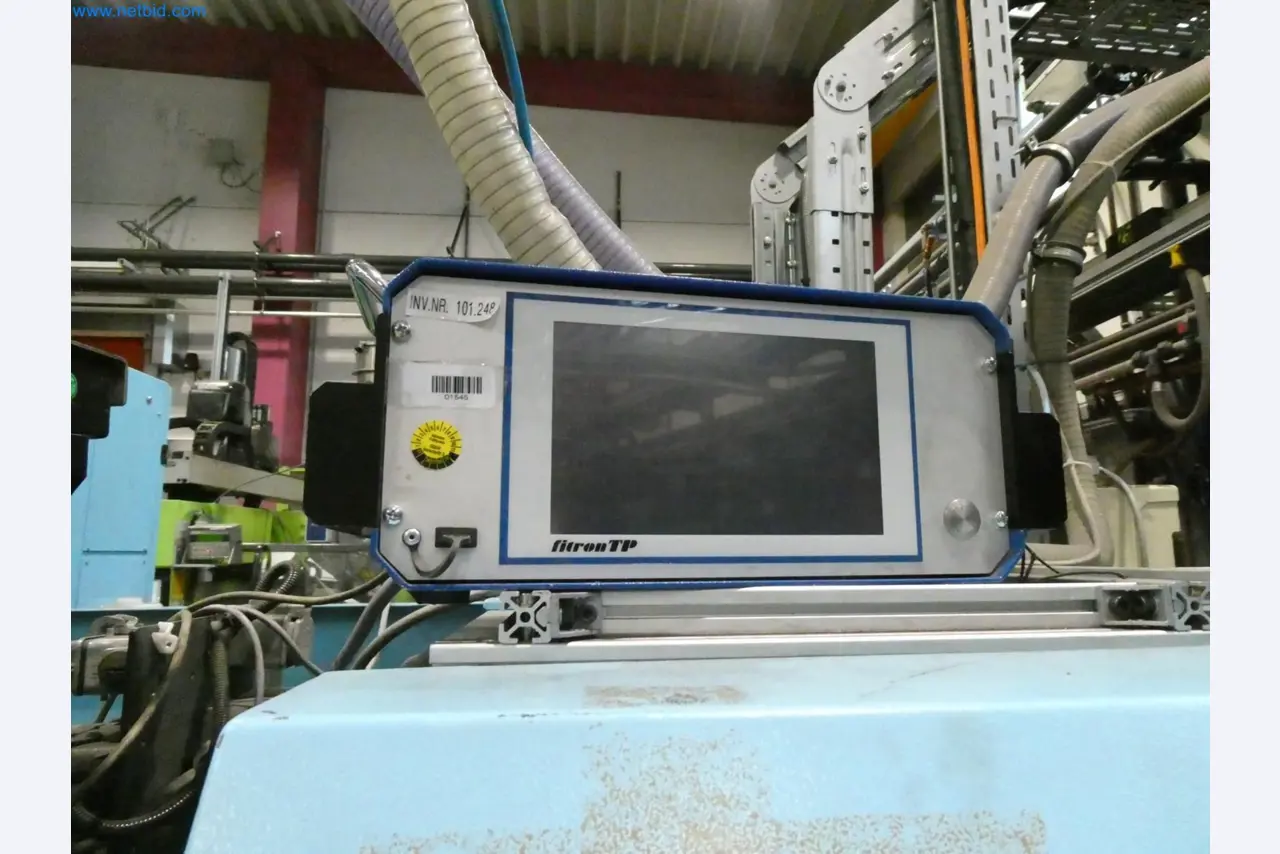 Engel Spritzgießmaschinen und Maschinen aus der Kunststoffindustrie-56