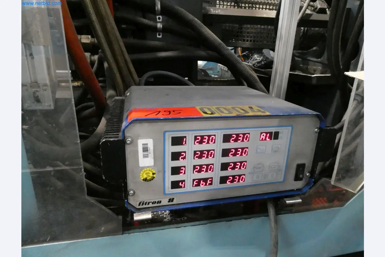 Engel Spritzgießmaschinen und Maschinen aus der Kunststoffindustrie-57