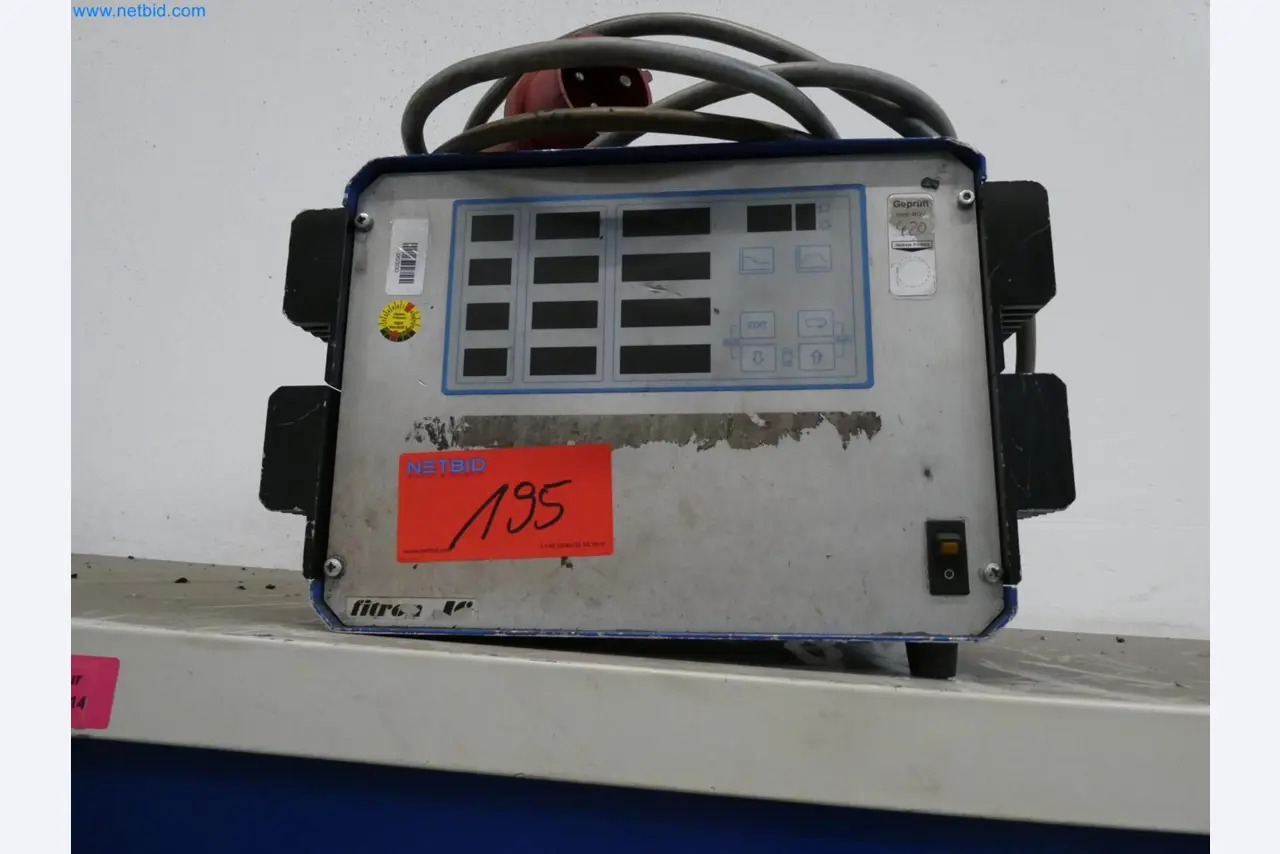 Engel Spritzgießmaschinen und Maschinen aus der Kunststoffindustrie-61