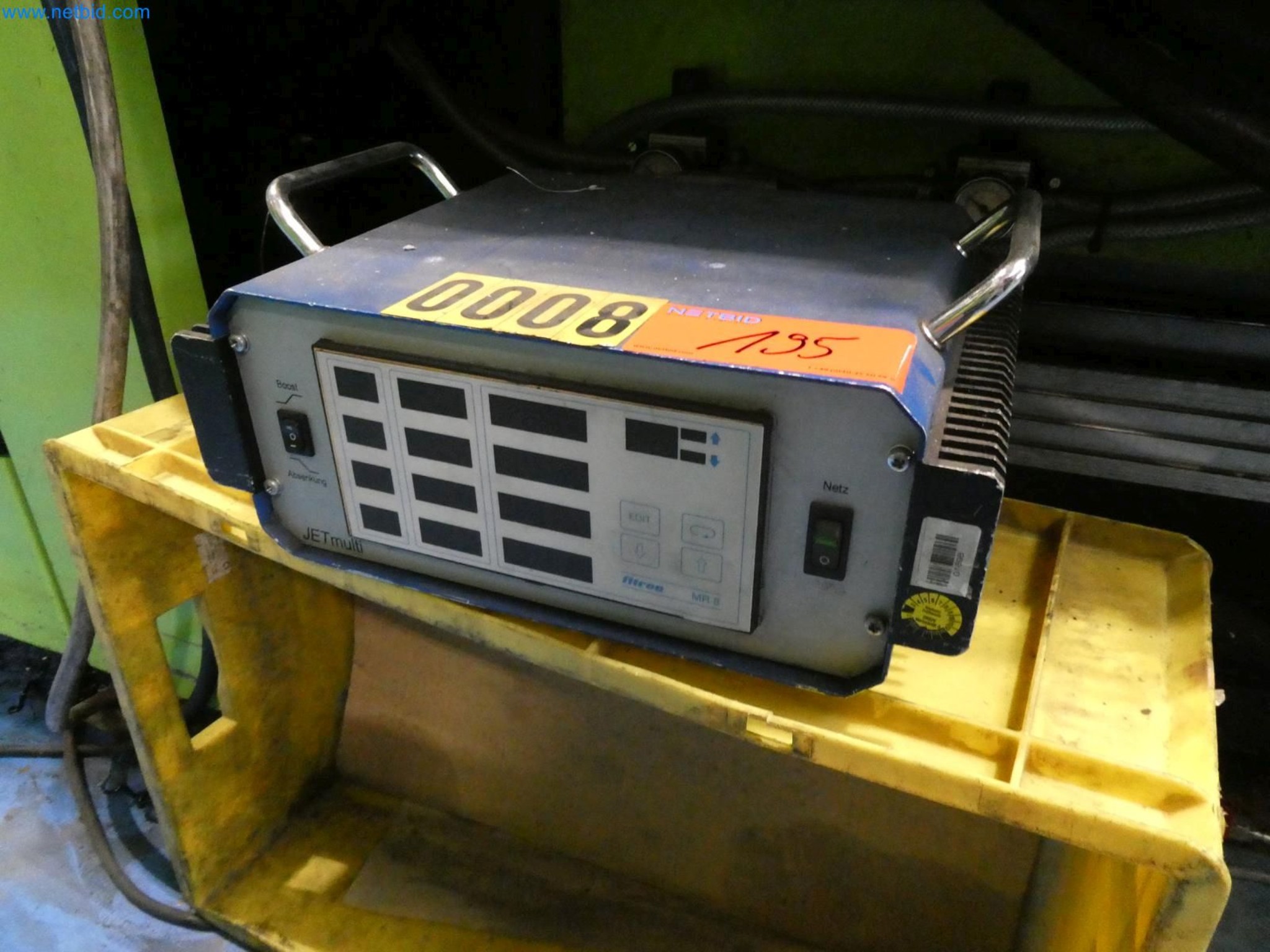 Engel Spritzgießmaschinen und Maschinen aus der Kunststoffindustrie-63