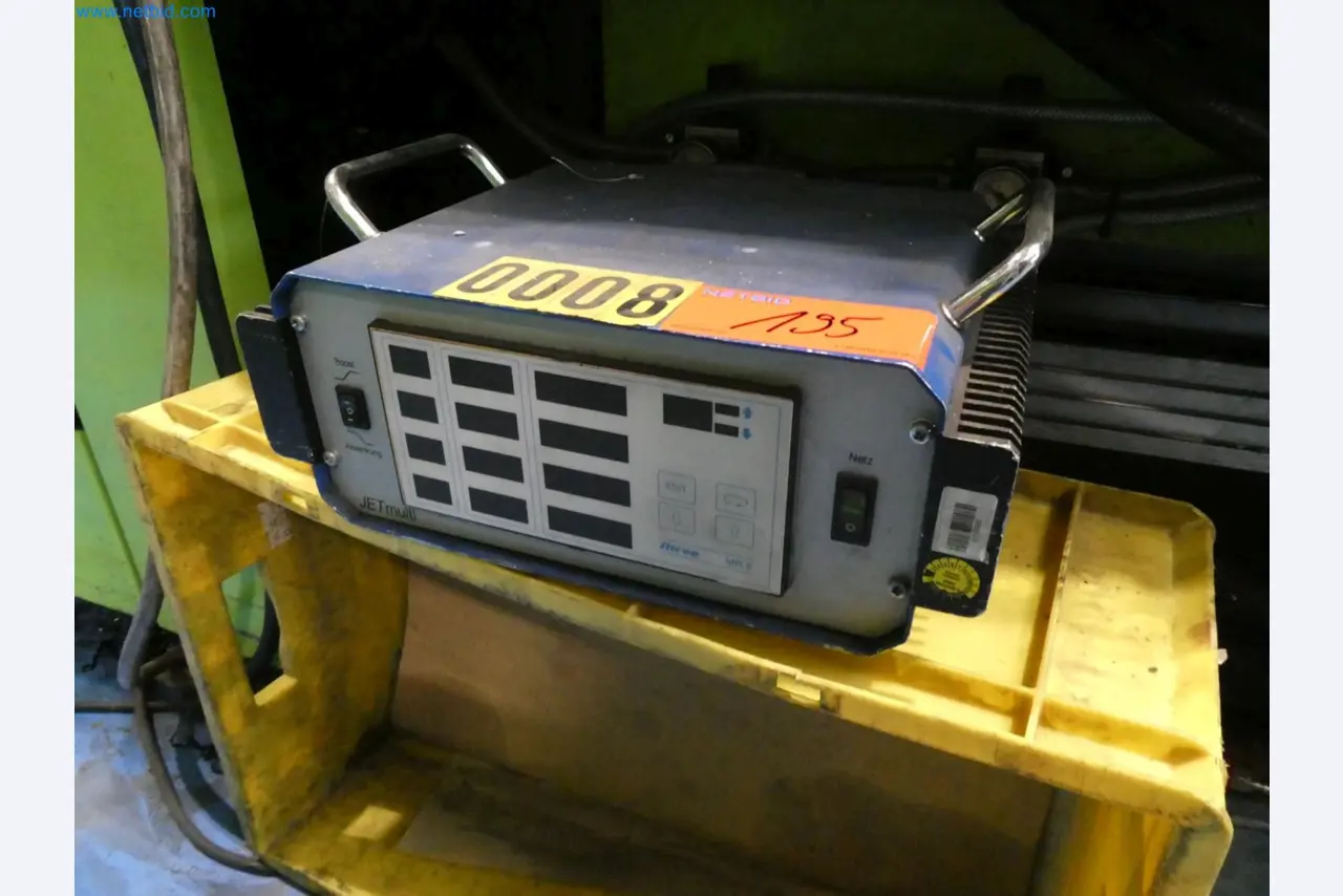 Engel Spritzgießmaschinen und Maschinen aus der Kunststoffindustrie-63