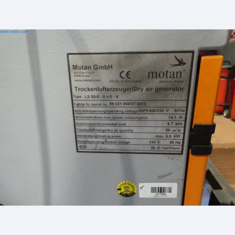 Engel Spritzgießmaschinen und Maschinen aus der Kunststoffindustrie-2