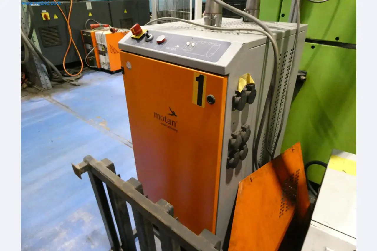 Engel Spritzgießmaschinen und Maschinen aus der Kunststoffindustrie-3