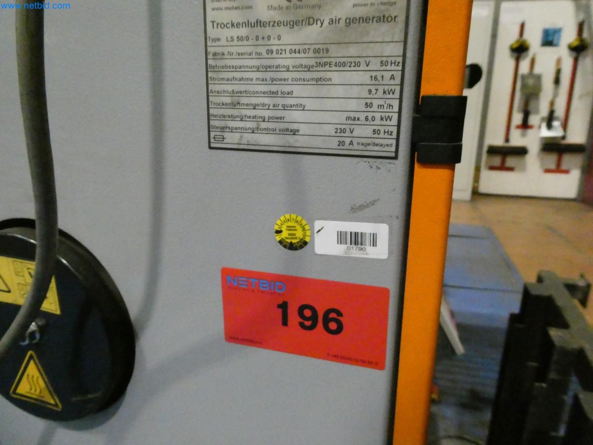 Engel Spritzgießmaschinen und Maschinen aus der Kunststoffindustrie-4