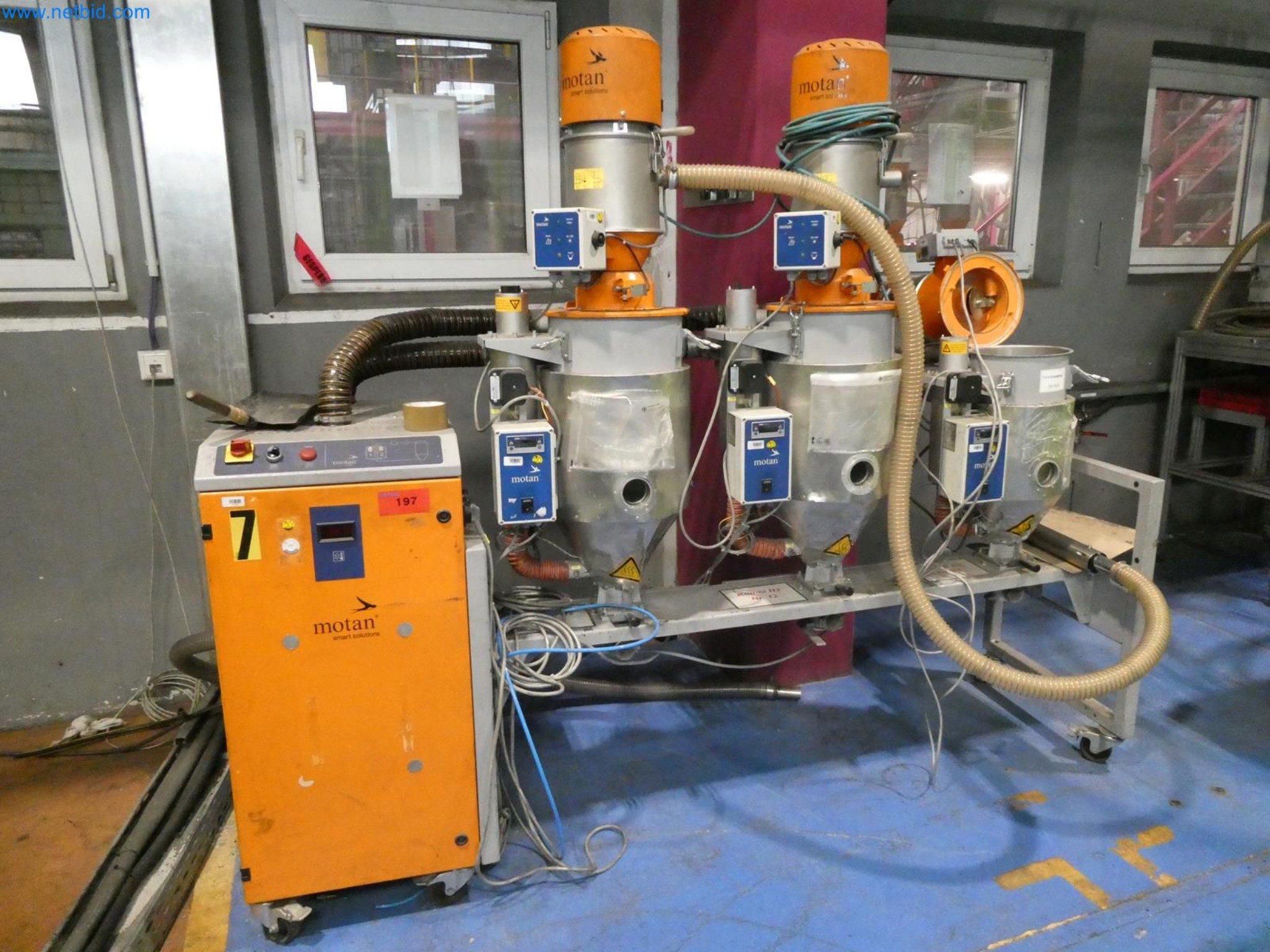 Engel Spritzgießmaschinen und Maschinen aus der Kunststoffindustrie-1