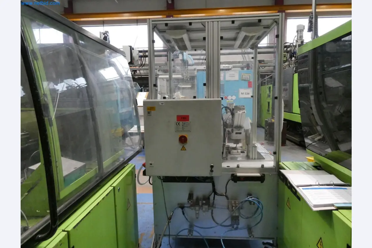 Engel Spritzgießmaschinen und Maschinen aus der Kunststoffindustrie-1