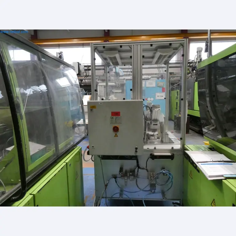 Engel Spritzgießmaschinen und Maschinen aus der Kunststoffindustrie-1