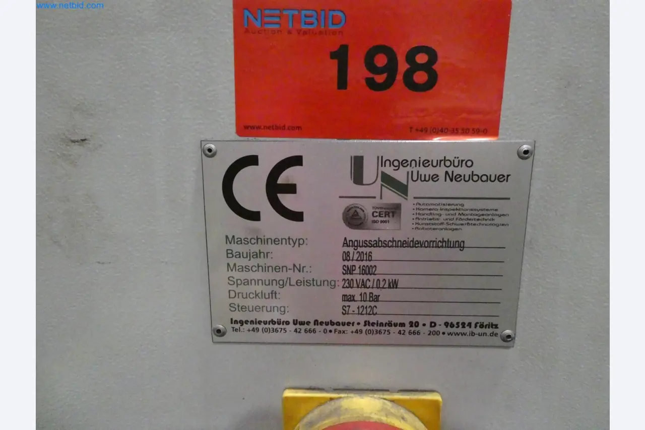 Engel Spritzgießmaschinen und Maschinen aus der Kunststoffindustrie-2