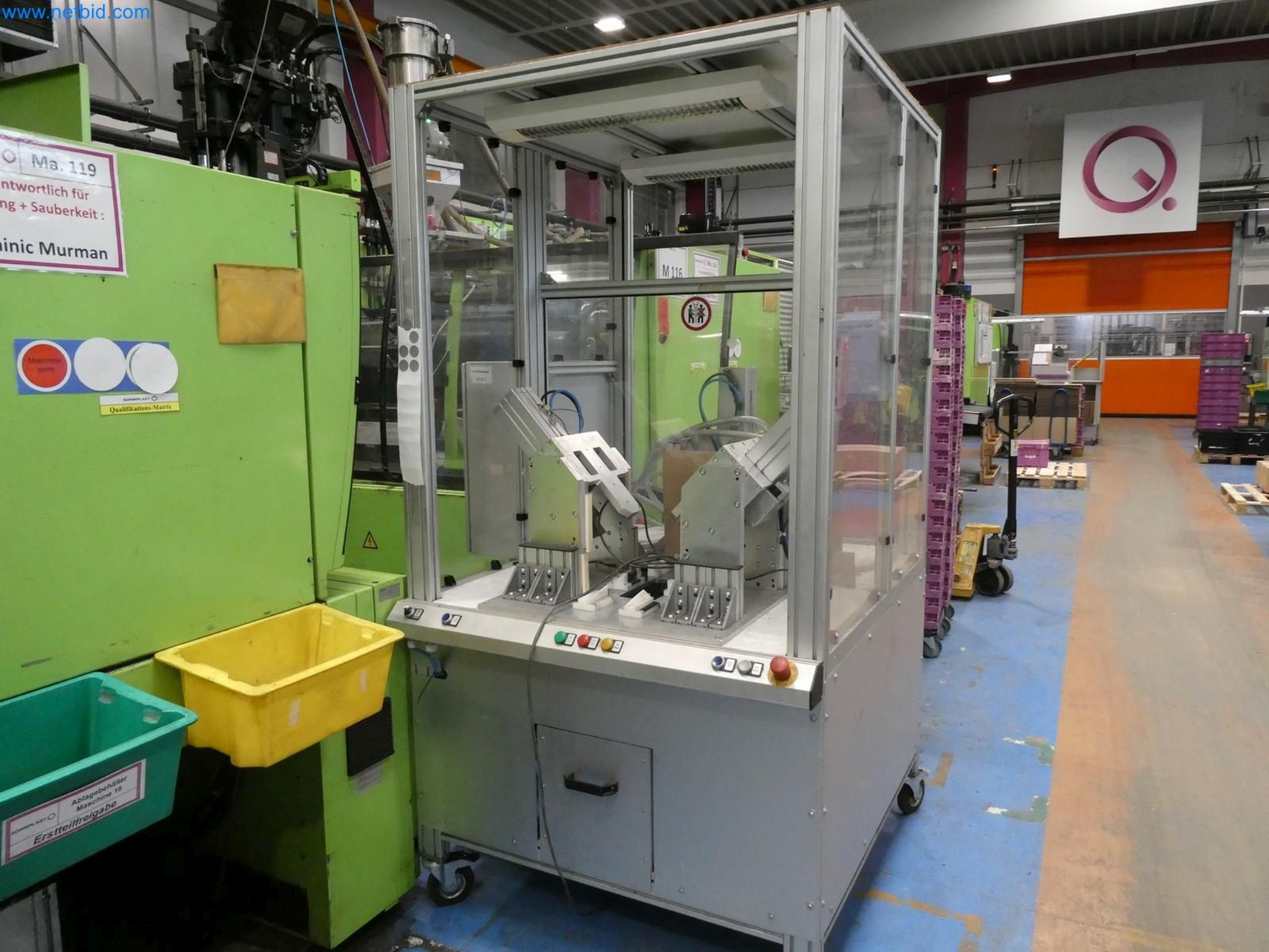 Engel Spritzgießmaschinen und Maschinen aus der Kunststoffindustrie-3