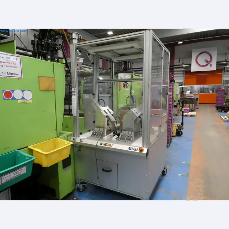 Engel Spritzgießmaschinen und Maschinen aus der Kunststoffindustrie-3