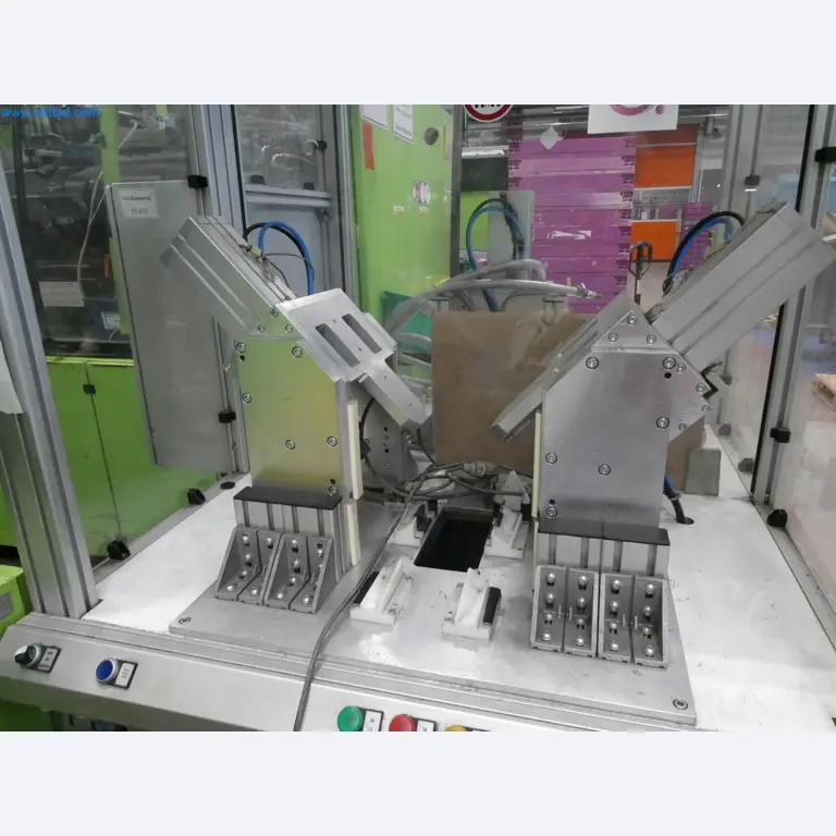 Engel Spritzgießmaschinen und Maschinen aus der Kunststoffindustrie-4