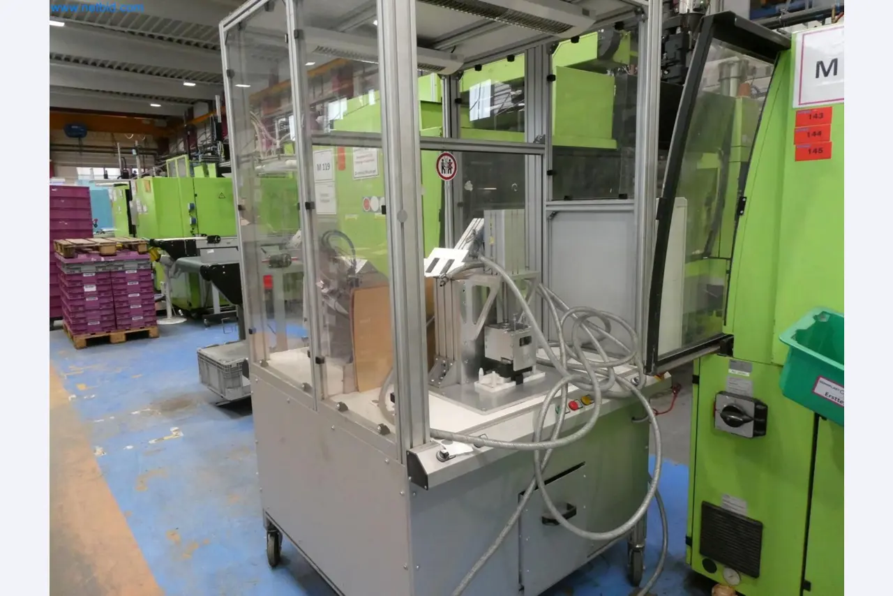 Engel Spritzgießmaschinen und Maschinen aus der Kunststoffindustrie-5