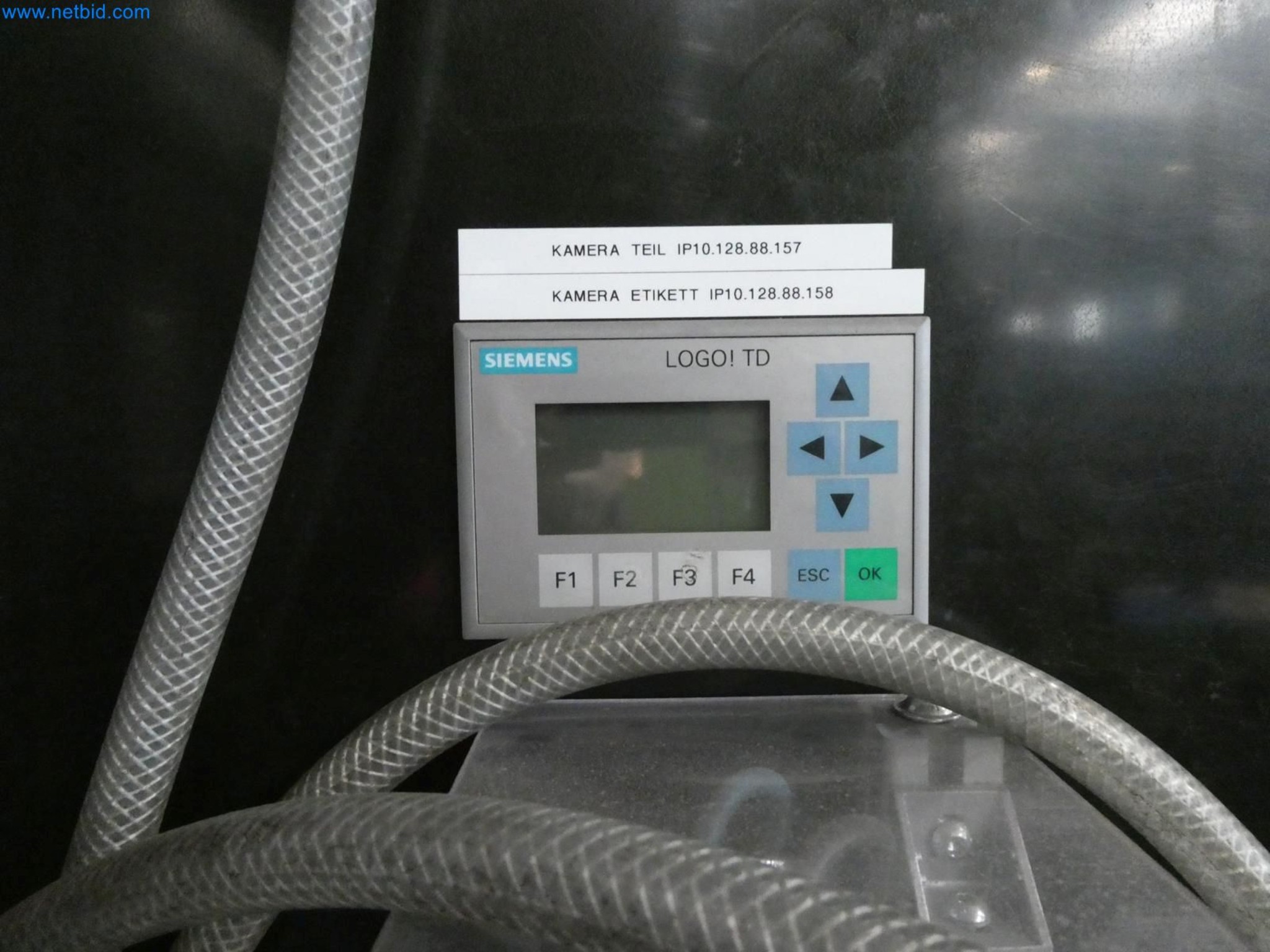 Engel Spritzgießmaschinen und Maschinen aus der Kunststoffindustrie-1